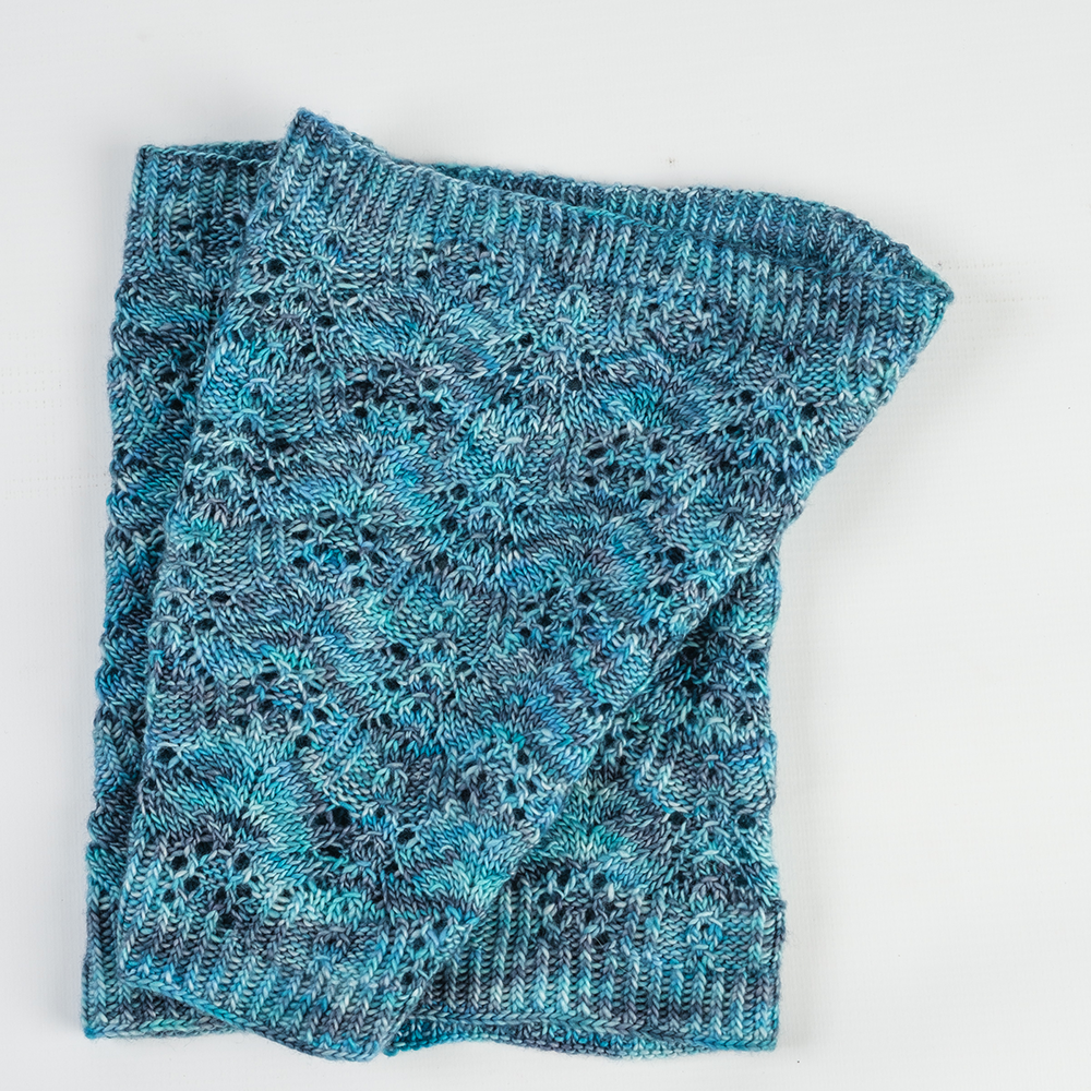Mermaid Twisted Tulips Cowl - Image 2