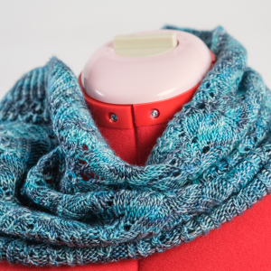 Mermaid Twisted Tulips Cowl